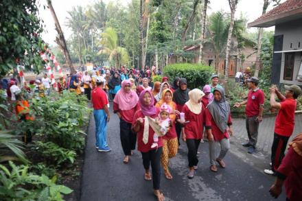 Jalan Sehat Hari Ibu, Pedukuhan Mayungan II Murtigading